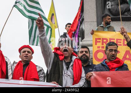 Londra, Regno Unito. 1° maggio 2024. Il raduno e la marcia del giorno di maggio di Londra vede i manifestanti riunirsi a Clerkenwell Green e poi dirigersi verso Trafalgar Square nel centro di Londra, dove parlano rappresentanti sindacali e altri. Crediti: Imageplotter/Alamy Live News Foto Stock