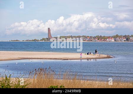 Spiaggia di Falckenstein, Laboe Navy Memorial, Kieler Förde, Kiel, Schleswig-Holstein, Germania Foto Stock