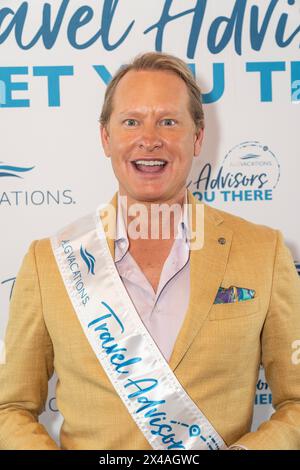 Carson Kressley celebra il National Travel Advisor Day al Bar 54 Hyatt Centric di New York il 1° maggio 2024 Foto Stock