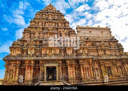 Il Tempio di Airavatesvara si trova a Darasuram, un villaggio non descrittivo situato ad appena 4 km da Kumbakonam, il famoso centro di pellegrinaggio. Foto Stock