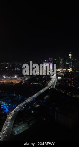 Affacciato sulla città di Pasig nelle Filippine Foto Stock