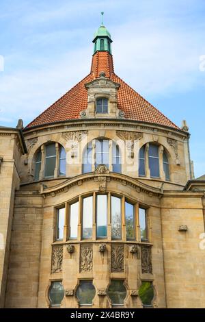 Ehemaliges Goseriedebad, 1905 eröffnetes Hallenbad im Stil des Neobarock und Jugendstil, Landeshauptstadt Hannover, Niedersachsen, Deutschland *** ex Goseriedebad, piscina coperta aperta nel 1905 in stile neo-barocco e art nouveau, capitale dello stato Hannover, bassa Sassonia, Germania Foto Stock