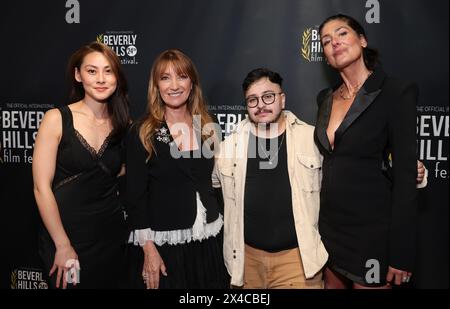 HOLLYWOOD, CA - 1 maggio: Diana Lu, Jane Seymour, Zach Barack, Alicia Coppola, all'Opening Night of 24th Annual Beverly Hills Film Festival al TCL Chinese 6 Theatres di Hollywood, California, il 1 maggio 2024. Crediti : Faye Sadou/MediaPunch Foto Stock