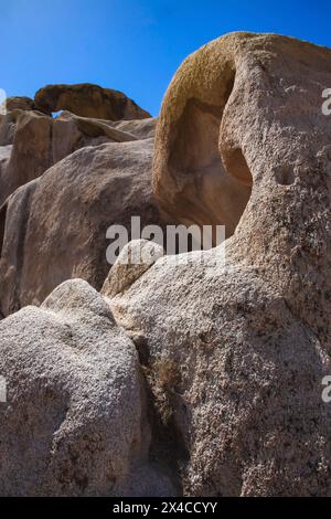 Rampa di uscita di Hayfield Road, deserto del Mojave, California Foto Stock