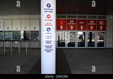 Praga, Repubblica Ceca. 2 maggio 2024. Preparazione del fanzone e dintorni dell'O2 Arena per il Campionato del mondo di hockey su ghiaccio 2024, Praga, Repubblica Ceca, 2 maggio 2024. Crediti: Katerina Sulova/CTK Photo/Alamy Live News Foto Stock