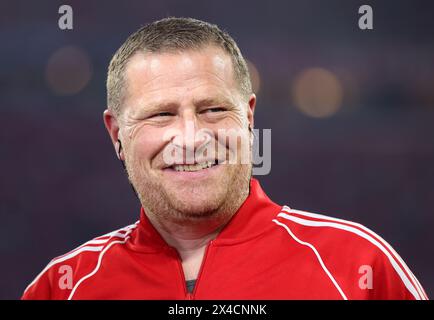 Max Eberl Sport Vorstand FC Bayern MŸnchen vs Real Madrid Fussball UEFA Champions League Halbfinale Hinspirel 30.04.2024 Allianz Arena © diebilderwelt / Alamy Stock Foto Stock