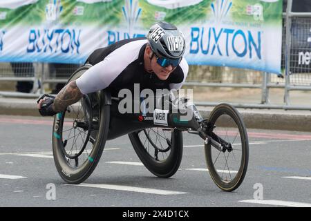 Maratona di Londra 2024 21 aprile 2024 gara di sedie a rotelle David Weir Foto Stock