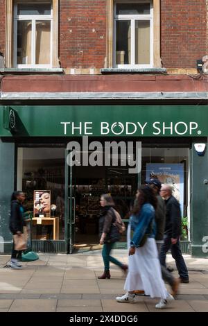 Vista esterna di The Body Shop, Petty Cury, Cambridge, Inghilterra, Regno Unito Foto Stock