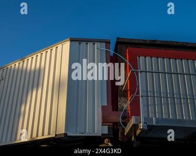 Molo per Red Jet, Cowes Harbour, Cowes, Isola di Wight, Inghilterra, REGNO UNITO, REGNO UNITO. Foto Stock