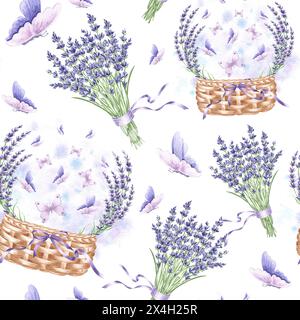 Lavanda e farfalle senza cuciture. Bouquet di fiori viola in cesti di vimini. Sfondo per illustrazione disegnato a mano con motivo floreale ad acquerello Foto Stock