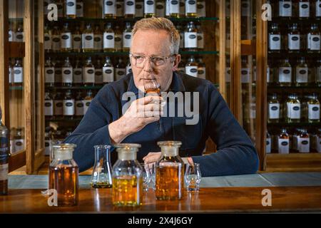 Stuart Henry, brand manager di Glengoyne presso la distilleria Glengoyne, Killearn, Glasgow, Scozia Foto Stock