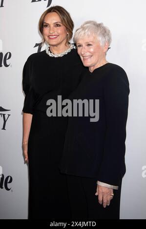 Mariska Hargitay und Glenn Close beim Variety Power of Women New York Event 2024 im Cooper-Hewitt Smithsonian Design Museum. New York, 02.05.2024 *** Mariska Hargitay e Glenn chiudono al Variety Power of Women New York Event 2024 al Cooper Hewitt Smithsonian Design Museum New York, 02 05 2024 foto:XB.xHinex/xFuturexImagex Variety 4541 Foto Stock