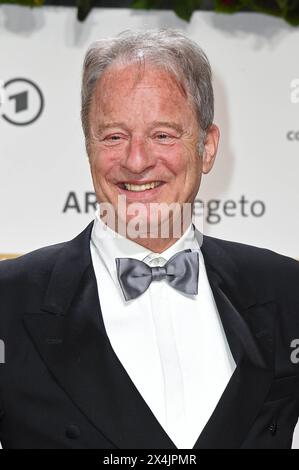 Tom Gerhardt - DEUTSCHER FILMPREIS 2024 im Theater am Potsdamer Platz am 03.05.2024 - Roter Teppich *** Tom Gerhardt DEUTSCHER FILMPREIS 2024 al Theater am Potsdamer Platz il 03 05 2024 Red Carpet Foto Stock