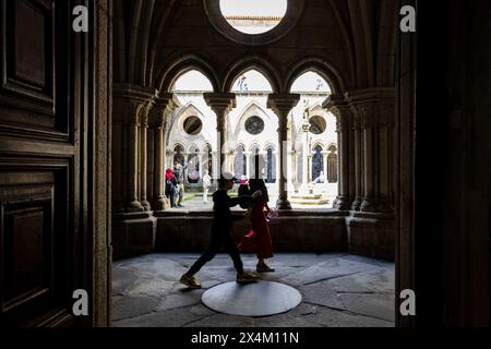 Porto, Portogallo - 3 aprile 2023 : persone a sé do Porto Foto Stock