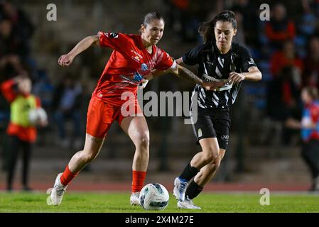 Woluwe, Belgio. 3 maggio 2024. Celine Verdonck (27) di Woluwe e Leila Seret (22) di Charleroi ritratta durante una partita di calcio femminile tra FC Femina White Star Woluwe e Sporting du Pays de Charleroi il 6 e ultimo giorno di partita in Play Off 2 della stagione 2023 - 2024 del belga lotto Womens Super campionato, sabato 3 maggio 2024 a Woluwe, BELGIO . Crediti: Sportpix/Alamy Live News Foto Stock