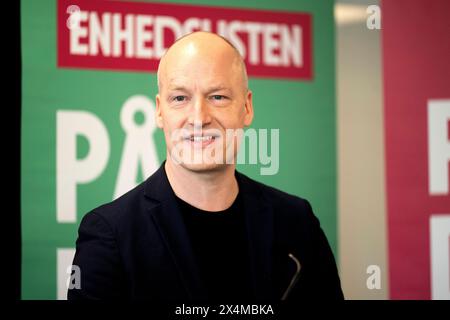 Copenaghen, Danimarca. 4 maggio 2024. Pelle Dragsted, portavoce politico della Red-Green Alliance tiene il suo discorso durante l'incontro annuale del partito a Copenaghen, Danimarca, sabato 4 maggio 2024 Credit: Ritzau/Alamy Live News Foto Stock