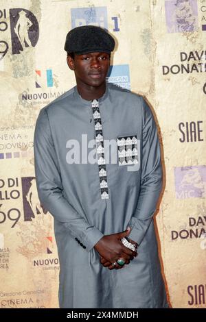 3 maggio 2024, Roma, RM, Italia: Seydou Sarr partecipa al Red carpet della cerimonia di premiazione del David di Donatello 2024 a Roma, Italia, presso gli studi CinecittÃ. (Credit Image: © Gennaro Leonardi/Pacific Press via ZUMA Press Wire) SOLO PER USO EDITORIALE! Non per USO commerciale! Foto Stock