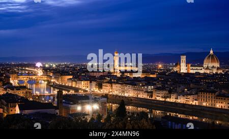 Firenze, capitale della Toscana italiana, è sede di molti capolavori dell'arte e dell'architettura rinascimentale. Foto Stock