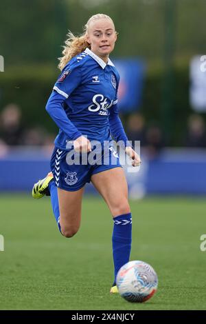 Everton FC vs Spurs FC Barclays Womens Super League WALTON HALL PARK STADIUM, INGHILTERRA - 4 maggio 2024 Katherine Kuhl di Everton durante la partita di Barclays Women's Super League tra Everton FC e Spurs FC al Walton Hall Park Stadium il 28 aprile 2024 a Liverpool in Inghilterra. (Foto Alan Edwards) Foto Stock