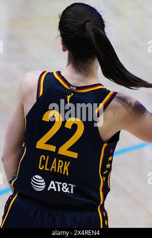 Arlington, Stati Uniti. 3 maggio 2024. Caitlin Clark n. 22 di Indiana Fever durante la partita di pre-stagione WNBA tra i Dallas Wings e gli Indiana Fever al College Park Center. Punteggio finale Dallas Wings 79 - 76 Indiana Fever. Il 3 maggio 2024 ad Arlington, Texas. (Foto di Javier Vicencio/Eyepix Group) credito: Eyepix Group/Alamy Live News Foto Stock