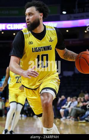 Londra, Canada. 4 maggio 2024. I London Lightning sconfissero i Sudbury 5 106-101 in gara 1 dei playoff di semifinale della BSL. Jermaine Haley (10) di The London Lightning. Crediti: Luke Durda/Alamy Live News Foto Stock