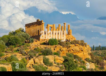 Tempio di Giunone, Valle dei Templi, Agrigento, Sicilia, Italia Foto Stock