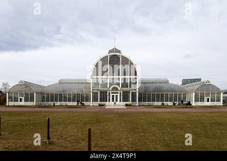 Gothenburg, Svezia - 030621: Casa di Palme tropicali in un parco centrale Foto Stock