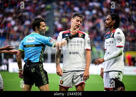 Milano, Italia. 5 maggio 2024. Alessandro Vogliacco di Genova durante la partita di calcio italiana di serie A AC Milan vs Genoa allo stadio San Siro crediti: Piero Cruciatti/Alamy Live News Foto Stock