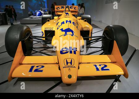 Lotus Honda 99T4 Camel di Ayrton Senna, 1987, è stata esposta durante la mostra "Senna Forever" del 5 maggio 2024 al Museo Nazionale dell'Automobile di Torino, i Foto Stock