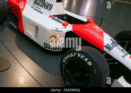 La McLaren Honda di Ayrton Senna è stata esposta durante la mostra "Senna Forever" il 5 maggio 2024 al Museo Nazionale dell'Automobile di Torino. Foto Stock