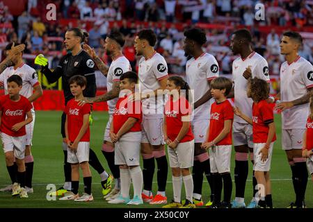 Siviglia, Spagna. 5 maggio 2024. Spagna la Liga partita di calcio Siviglia vs granada al Ramon Sanchez Pizjuan Stadium di Siviglia, 05 maggio 2024 JORNADA 34LIGA EA SPORTS ESTADIO SANCHEZ PIZJUAN SEVILLA FC-GRANADA CF 900/Cordon Press crediti: CORDON PRESS/Alamy Live News Foto Stock