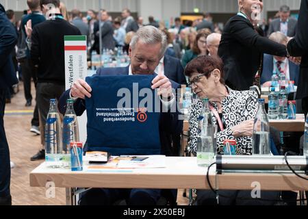 2024-05-06, Berlino, der 36. Parteitag der Christlich Demokratischen Union Deutschlands CDU findet vom 6. bis 8. Mai 2024 im Estrel Congress Center a Berlino statt. Bundespräsident a.. D Christian Wulff sowie Rita Süssmuth Ehemalige Präsidentin des Deutschen Bundestages *** 2024 05 06,Berlino,il 36° Congresso del Partito dell'Unione Cristiano Democratica di Germania CDU si svolgerà dal 6 all'8 maggio 2024 presso il Centro Congressi Estrel di Berlino, ex Presidente federale Christian Wulff e Rita Süssmuth ex presidente del Bundestag tedesco Foto Stock