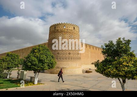 Shiraz, Iran - 16 marzo 2024: The Arg of Karim Khan è una cittadella situata a Shiraz, Iran. Foto Stock