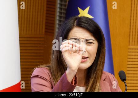 Roma, Italia. 6 maggio 2024. Pina Picierno Vice Presidente del Parlamento europeo allÕ Assemblea lamentare della NATO, seminario GSM su Mediterraneo e Medio Oriente ÑPoliticaÑ Roma, Italia - Luned“ 06, maggio 2024 (foto Cecilia Fabiano/LaPresse) ê Pina Picierno Vicepresidente del Parlamento europeo all'Assemblea parlamentare NATO sul gruppo speciale Mediterraneo e Medio Oriente - politica - Roma, Italia - lunedì 6 maggio 2024 (foto Cecilia Fabiano/LaPresse) crediti: LaPresse/Alamy Live News Foto Stock