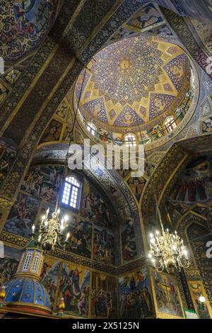 Isfahan, Iran - 31 marzo 2024: La Cattedrale del Santo Salvatore, nota anche come Cattedrale di Vank, è una cattedrale armena situata nel distretto di New Julfa Foto Stock