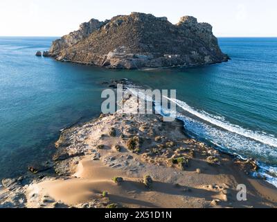 Spiaggia di la playa amarilla e Isla del Fraile ad Aguilas, Murcia Foto Stock