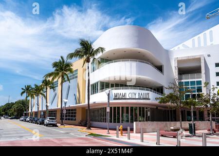 Miami, Florida - 2 aprile 2024: Il Miami City Ballet e la Miami City Ballet School sono ospitati nell'Ophelia & Juan JS. Roca Center. MCB è una ba americana Foto Stock