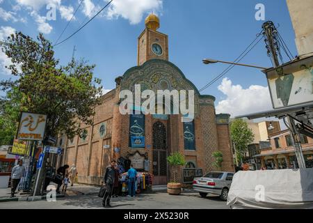 Urmia, Iran - 20 aprile 2024: Vedute della Moschea Sardar a Urmia, Iran. Foto Stock