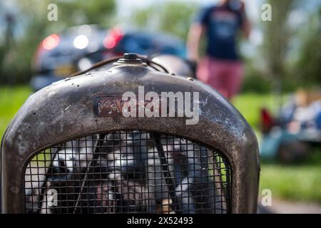 Auto d'epoca open top che gareggiano nei V.S.C.C. Curborough Speed Trials, Curborough Sprint Course, Lichfield, Inghilterra, Regno Unito. Foto Stock