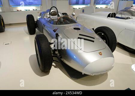 PORSCHE 718 -2 FORMULA 1, storica Porsche Formula car in un museo dell'automobile della categoria monoposto, AUTOMUSEUM PROTOTYP, Amburgo Foto Stock