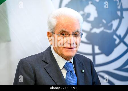 New York, Stati Uniti. 6 maggio 2024. Il Presidente italiano Sergio Mattarella durante un incontro con il Segretario generale delle Nazioni Unite Antonio Guterres presso la sede delle Nazioni Unite. Crediti: Enrique Shore/Alamy Live News Foto Stock