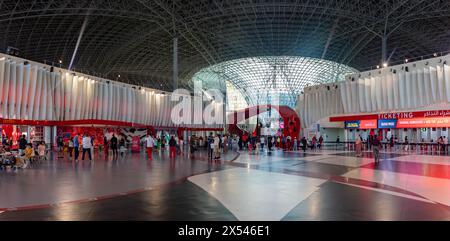 Una foto dell'ingresso al Ferrari World Yas Island, Abu Dhabi. Foto Stock