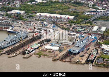 Una fotografia aerea di Carmel Laird Shipyard, Birkenhead, Merseyside, Inghilterra nord-occidentale, Regno Unito Foto Stock