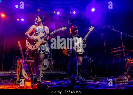 Italia 6 maggio 2024 NewDad live at Fabrique Milano © Andrea Ripamonti / Alamy Foto Stock