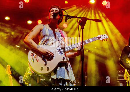 Italia 6 maggio 2024 NewDad live at Fabrique Milano © Andrea Ripamonti / Alamy Foto Stock