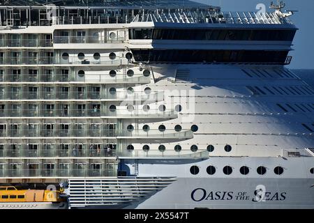 Marsiglia, Francia. 7 maggio 2024. La nave da crociera Oasis of the Seas arriva al porto francese del Mediterraneo di Marsiglia. Credito: SOPA Images Limited/Alamy Live News Foto Stock