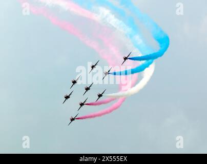 Il famoso team di formazione della RAF Red Arrows si esibisce alla Biggin Hill International Air Fair 2010 Foto Stock