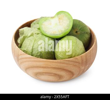 Tomatillo verde fresco con buccia in recipiente isolato su bianco Foto Stock