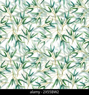 Motivo senza cuciture con rami di bambù verdi. Illustrazione disegnata a mano di foglie verdi su sfondo bianco isolato. Design per schede, carta da imballaggio. Foto Stock