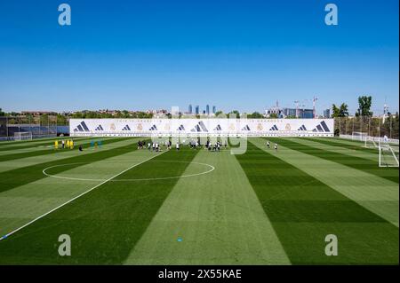 Valdebebas, Madrid, Spagna. 7 maggio 2024. MADRID, SPAGNA - 7 MAGGIO: Una visione generale del campo durante la sessione di allenamento e la conferenza stampa del Real Madrid in vista della semifinale di UEFA Champions League contro il Bayern Munchen al Ciudad Real Madrid il 7 maggio 2024 a Valdebebas, Spagna. (Credit Image: © Alberto Gardin/ZUMA Press Wire) SOLO PER USO EDITORIALE! Non per USO commerciale! Foto Stock